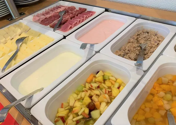 Parkhotel Emmaus - Casa Rustico ホテル 2*