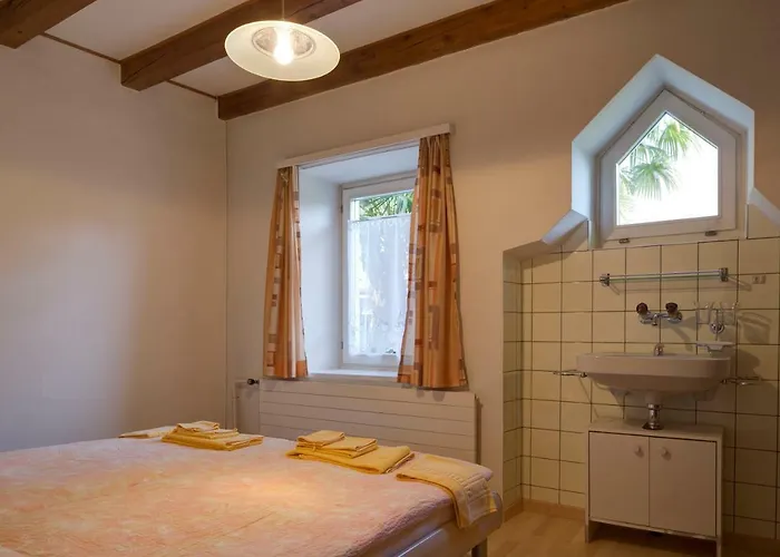 Szálloda Parkhotel Emmaus - Casa Rustico Ascona