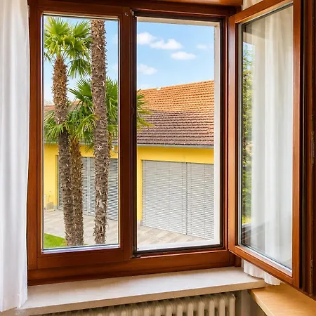 Parkhotel Emmaus - Casa Rustico فندق 2*