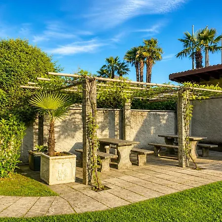 Parkhotel Emmaus - Casa Rustico أسكونا
